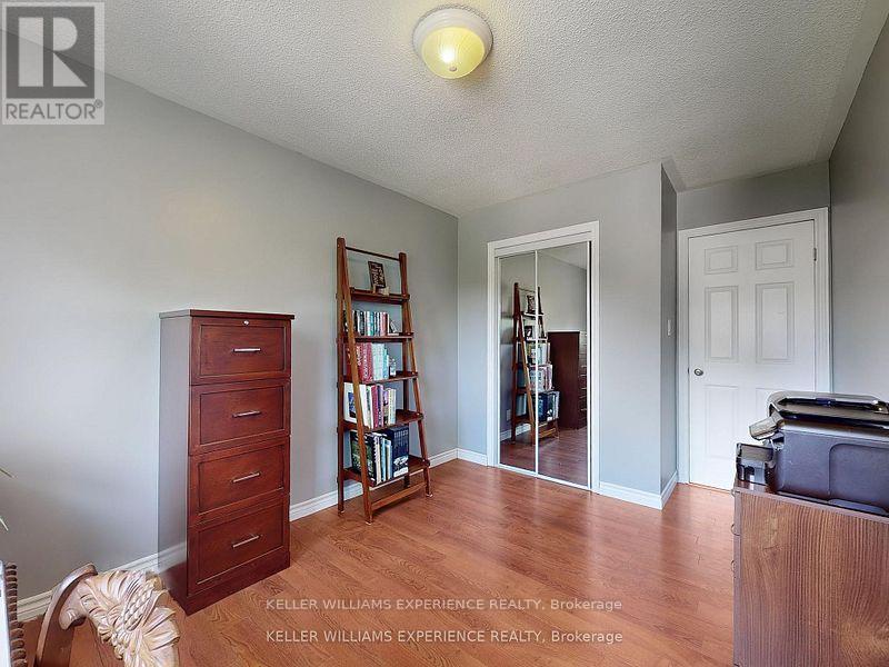 27 Willow Street, East Gwillimbury (Holland Landing), Ontario  L9N 1J4 - Photo 20 - N12180699