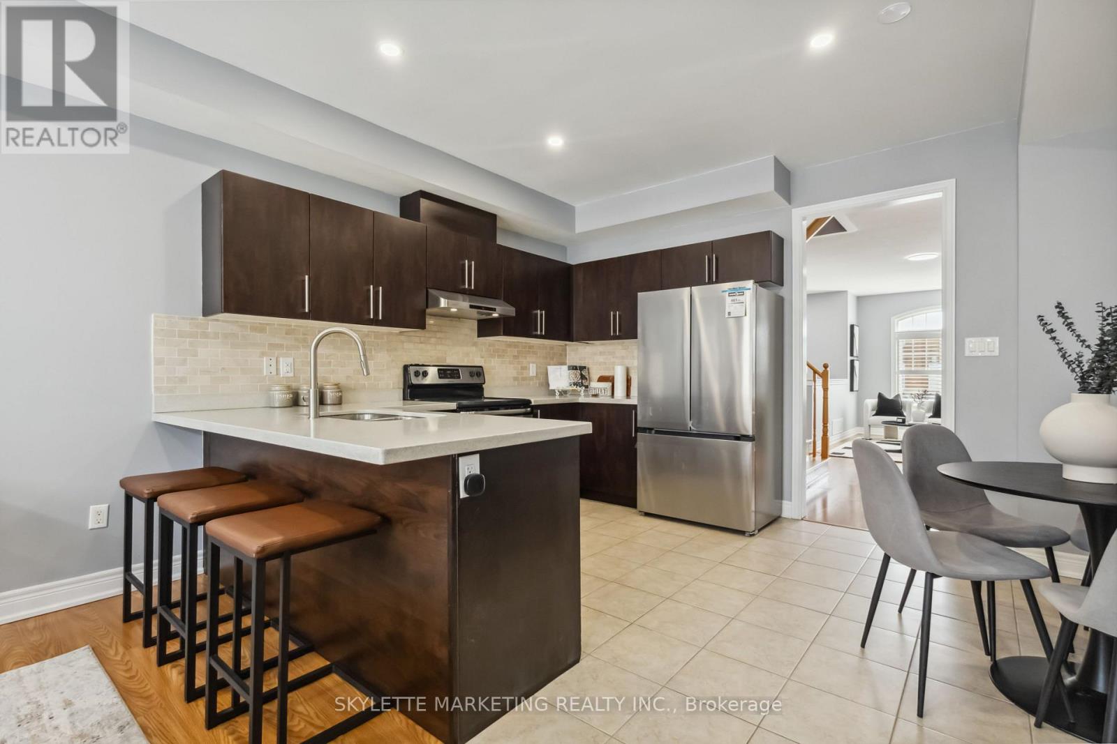 310 Delray Drive, Markham, Ontario  L6E 0R2 - Photo 16 - N12180724