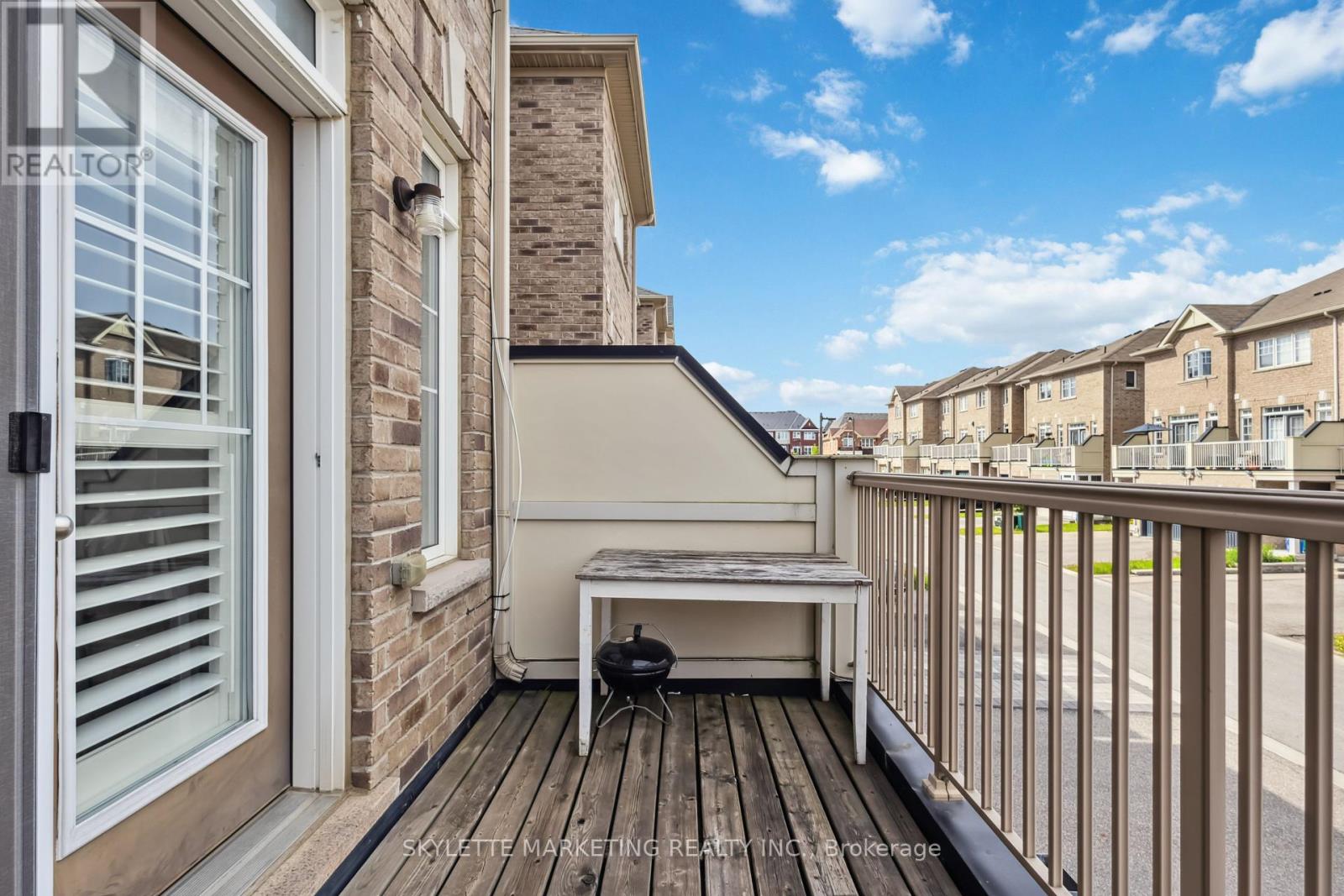 310 Delray Drive, Markham, Ontario  L6E 0R2 - Photo 24 - N12180724