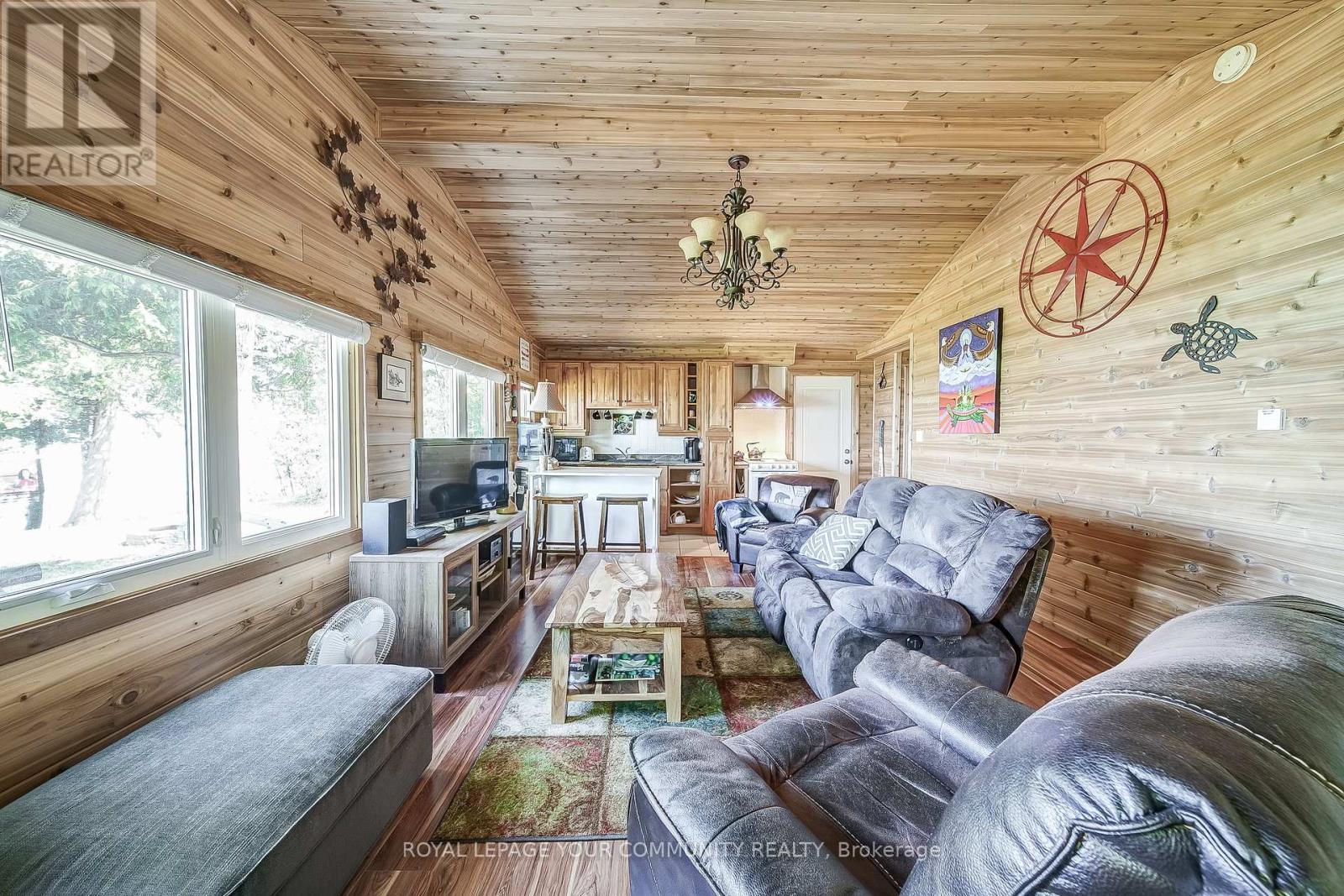 1623 Chief Joseph Snake Road, Georgina Islands, Ontario  L0E 1R0 - Photo 8 - N12180745