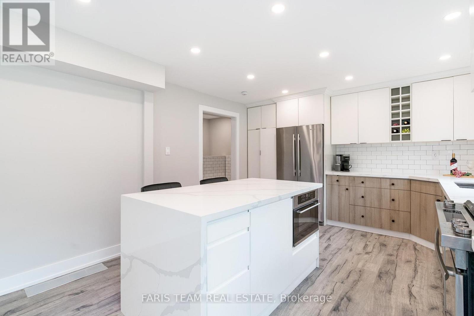 432 Edgehill Drive, Barrie, Ontario  L4N 9X4 - Photo 7 - S12180695