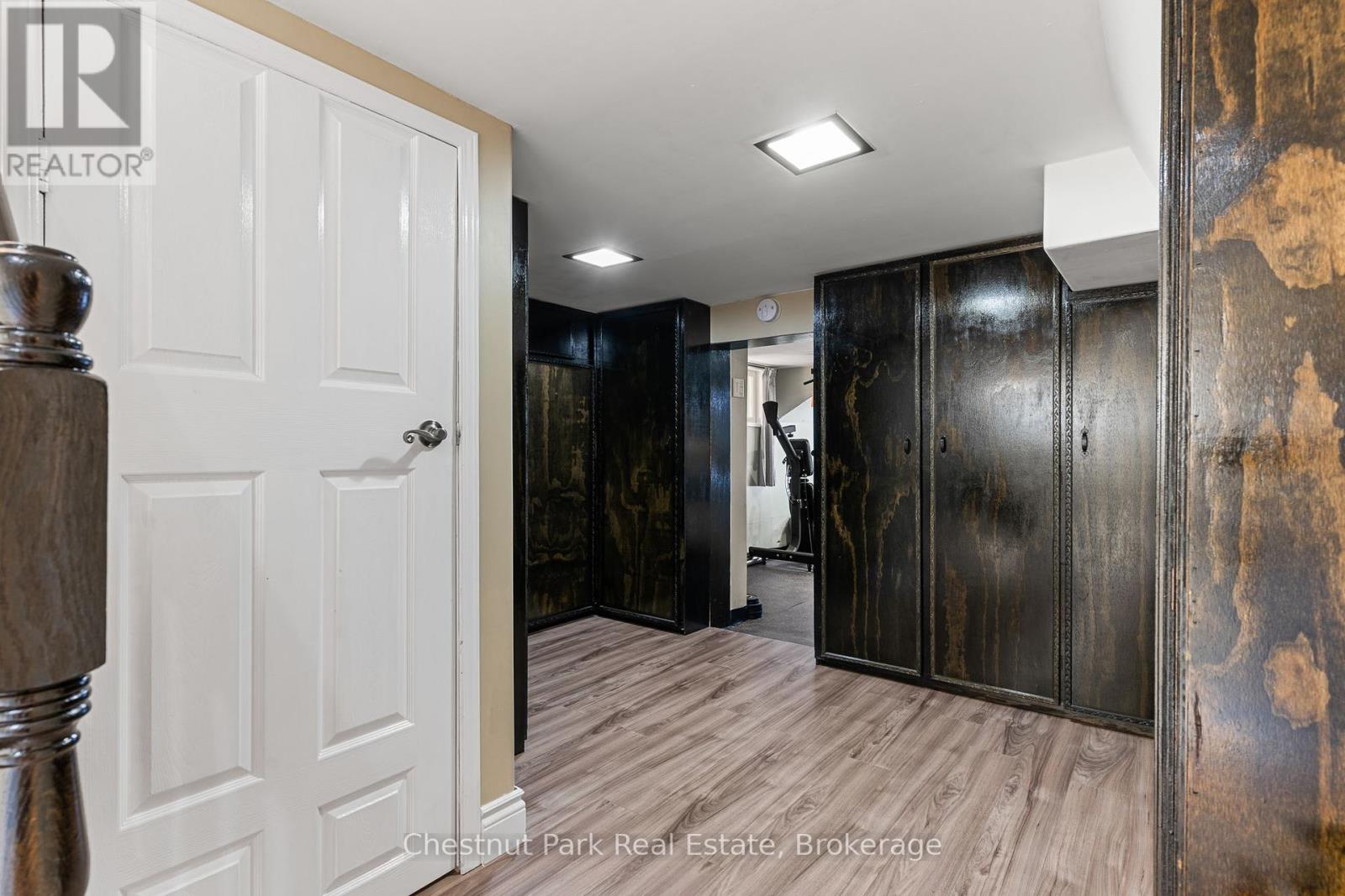 31 Saunders Street, Collingwood, Ontario L9Y 0G3 - Photo 23 - S12180823