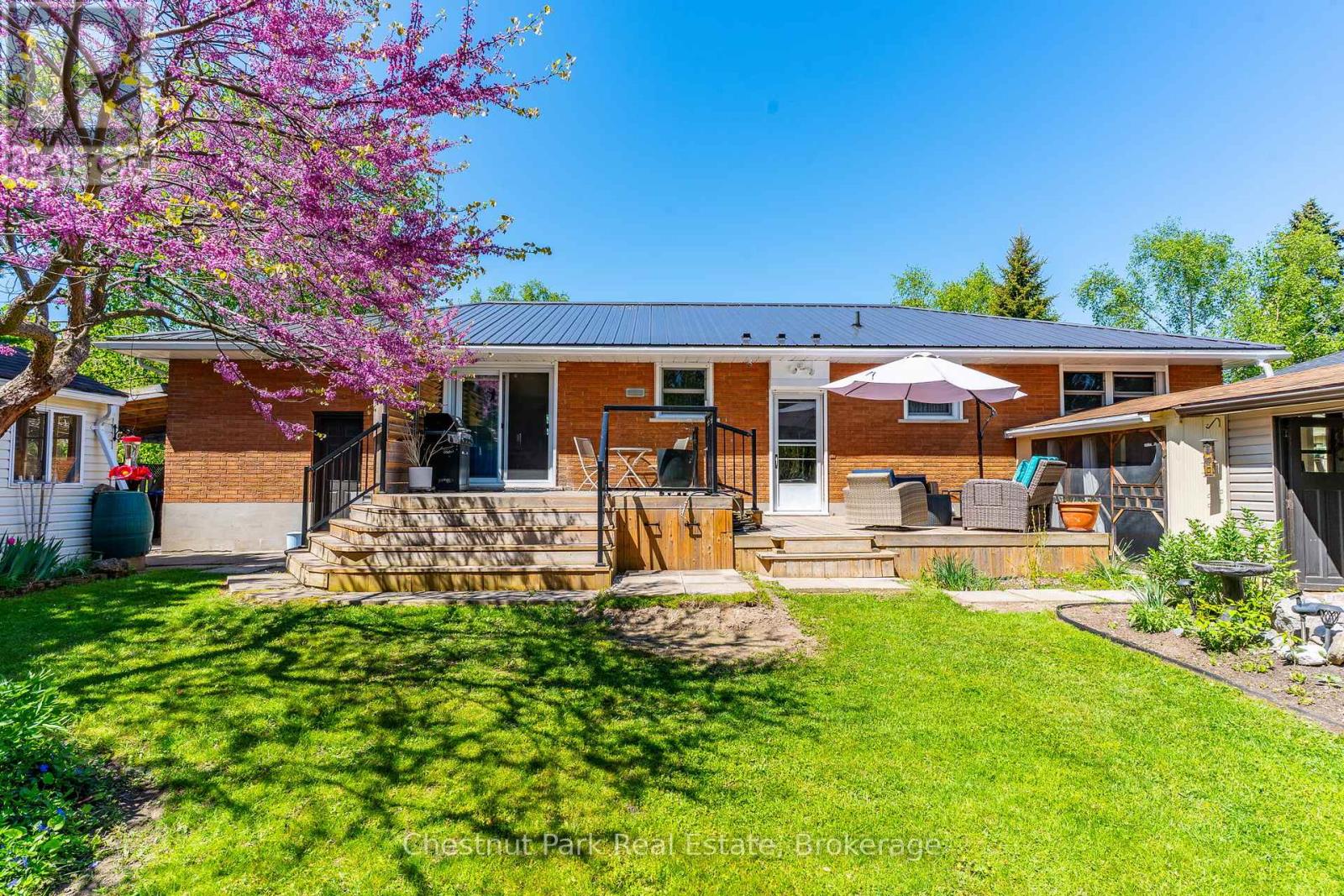31 Saunders Street, Collingwood, Ontario L9Y 0G3 - Photo 33 - S12180823