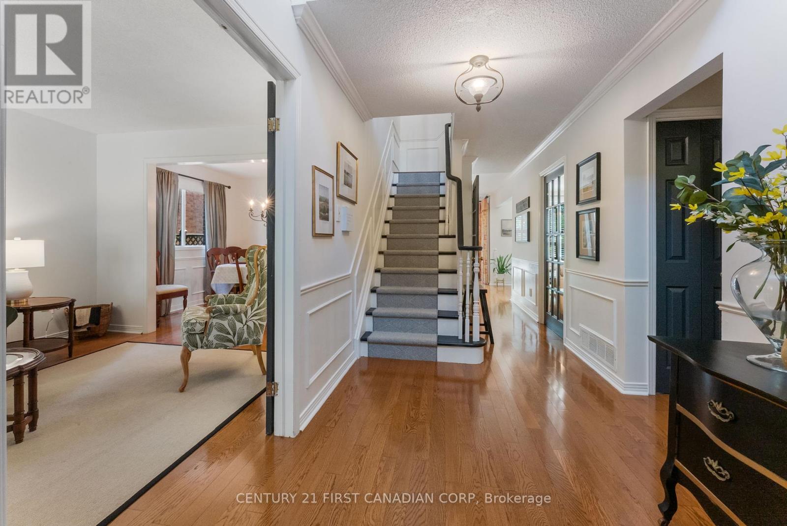 Property at 1224 NATHANIEL CRESCENT image 4