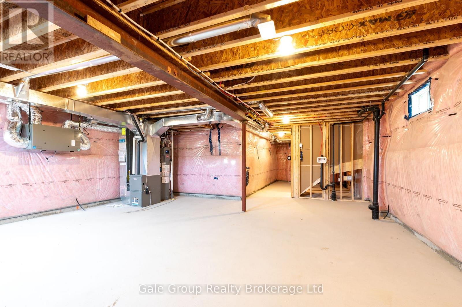 33 Dennis Avenue, Brantford, Ontario  N3V 0B9 - Photo 31 - X12180777