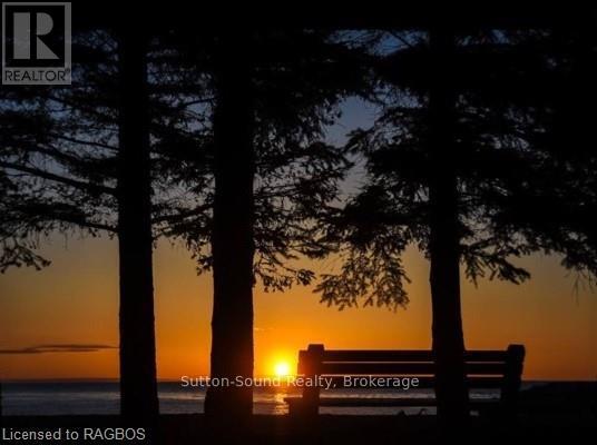 162 Miramichi Bay Road, Saugeen Shores, Ontario  N0H 2C6 - Photo 7 - X12180799