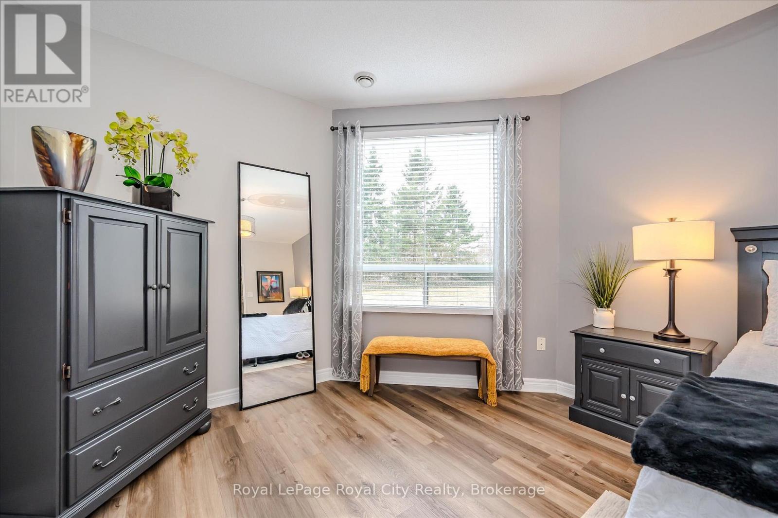 104 - 60 Wyndham Street S, Guelph, Ontario  N1E 7H7 - Photo 22 - X12180814