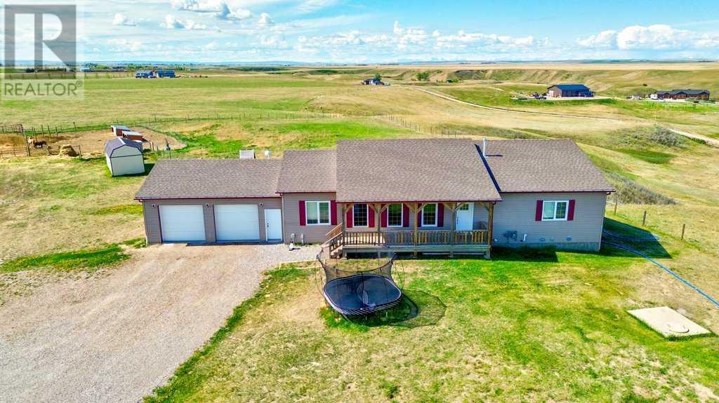 213079b Twp 70, Rural Cardston County, Alberta  T0K 2N0 - Photo 1 - A2198394