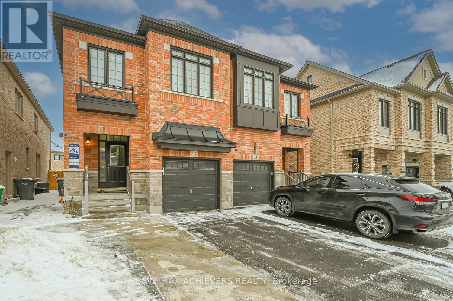 13 Banner Elk Street, Brampton (Bram West), Ontario  L6Y 6J6 - Photo 2 - W12180716