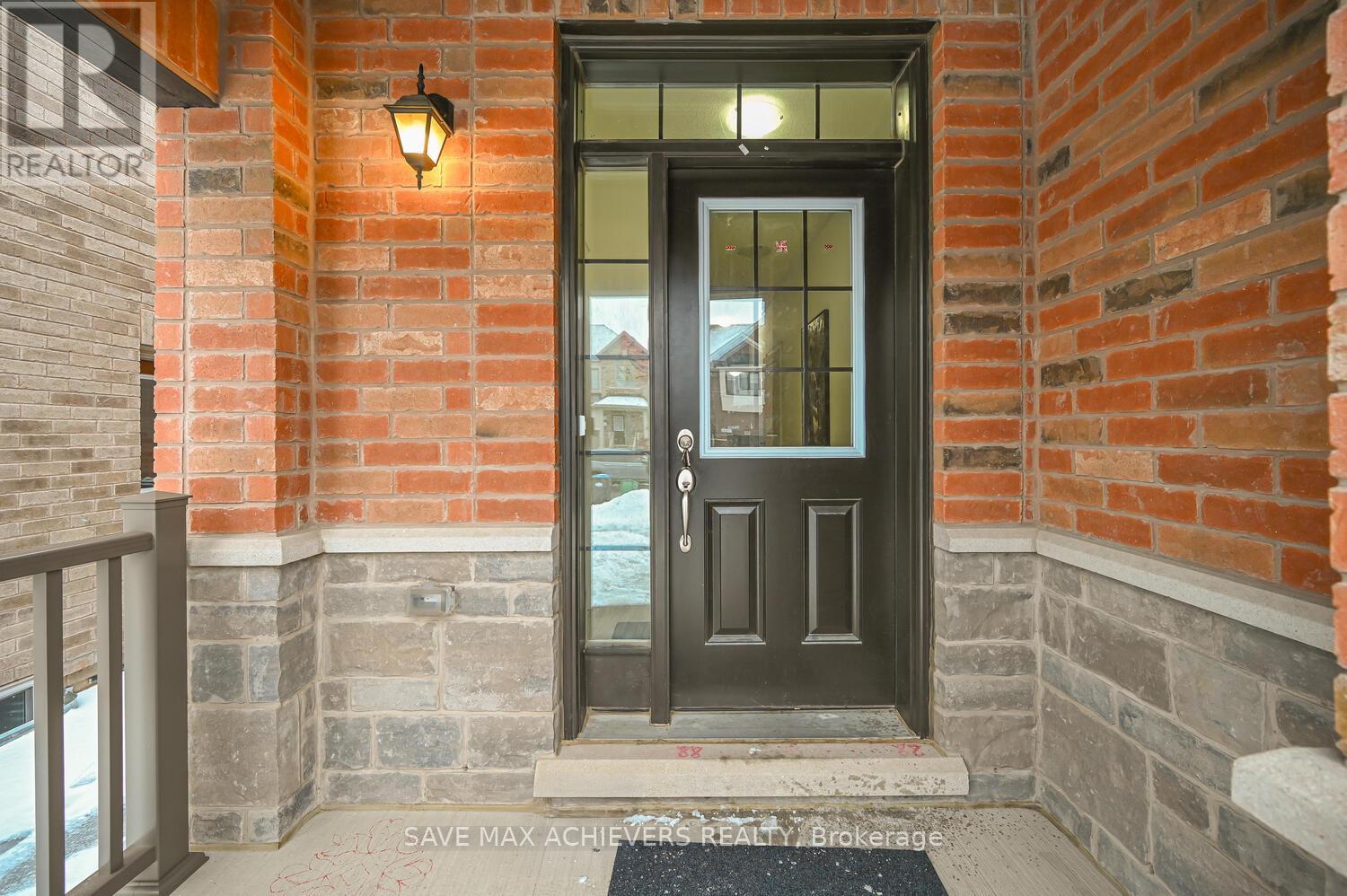 13 Banner Elk Street, Brampton (Bram West), Ontario  L6Y 6J6 - Photo 3 - W12180716