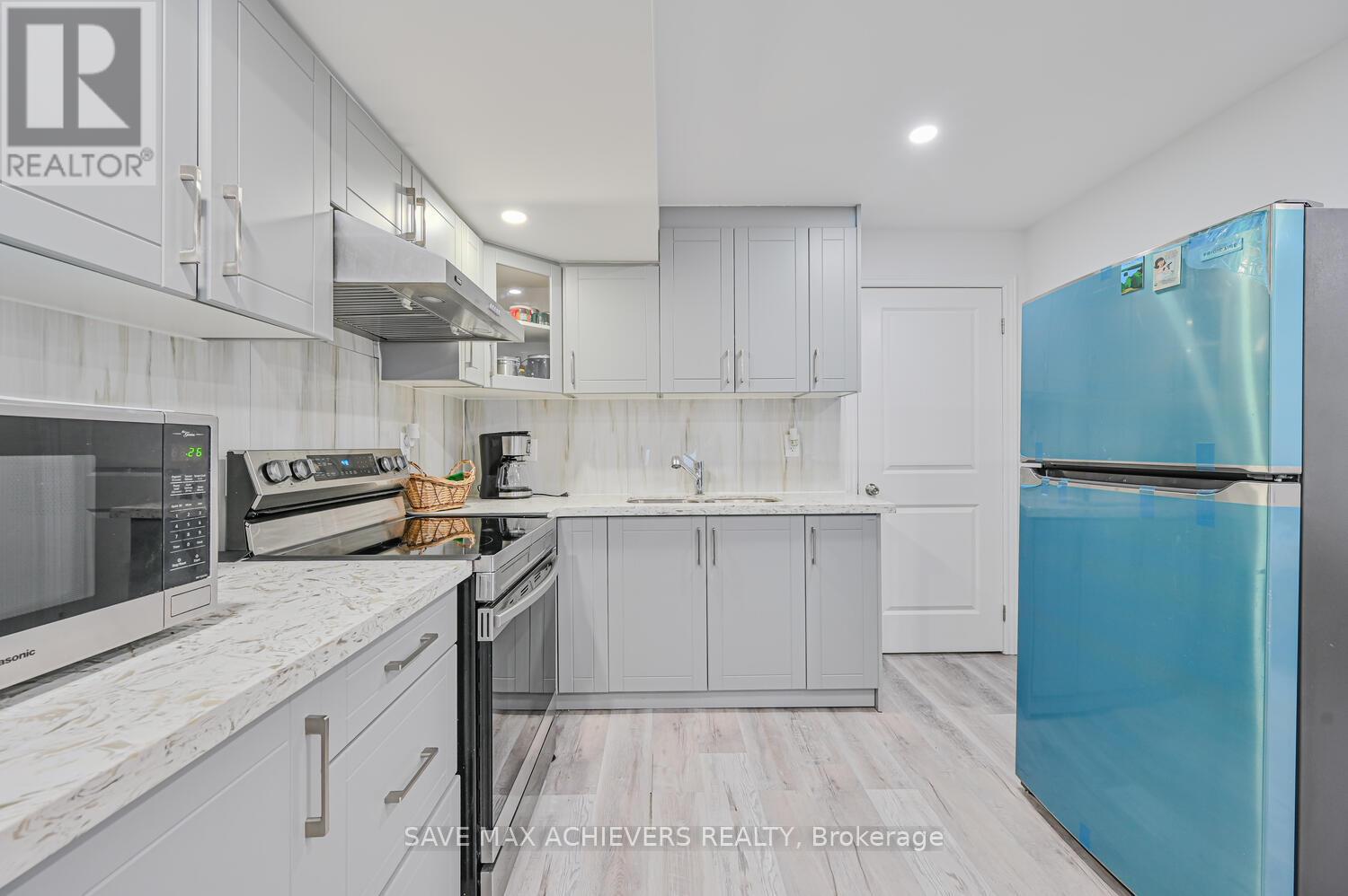 13 Banner Elk Street, Brampton (Bram West), Ontario  L6Y 6J6 - Photo 36 - W12180716