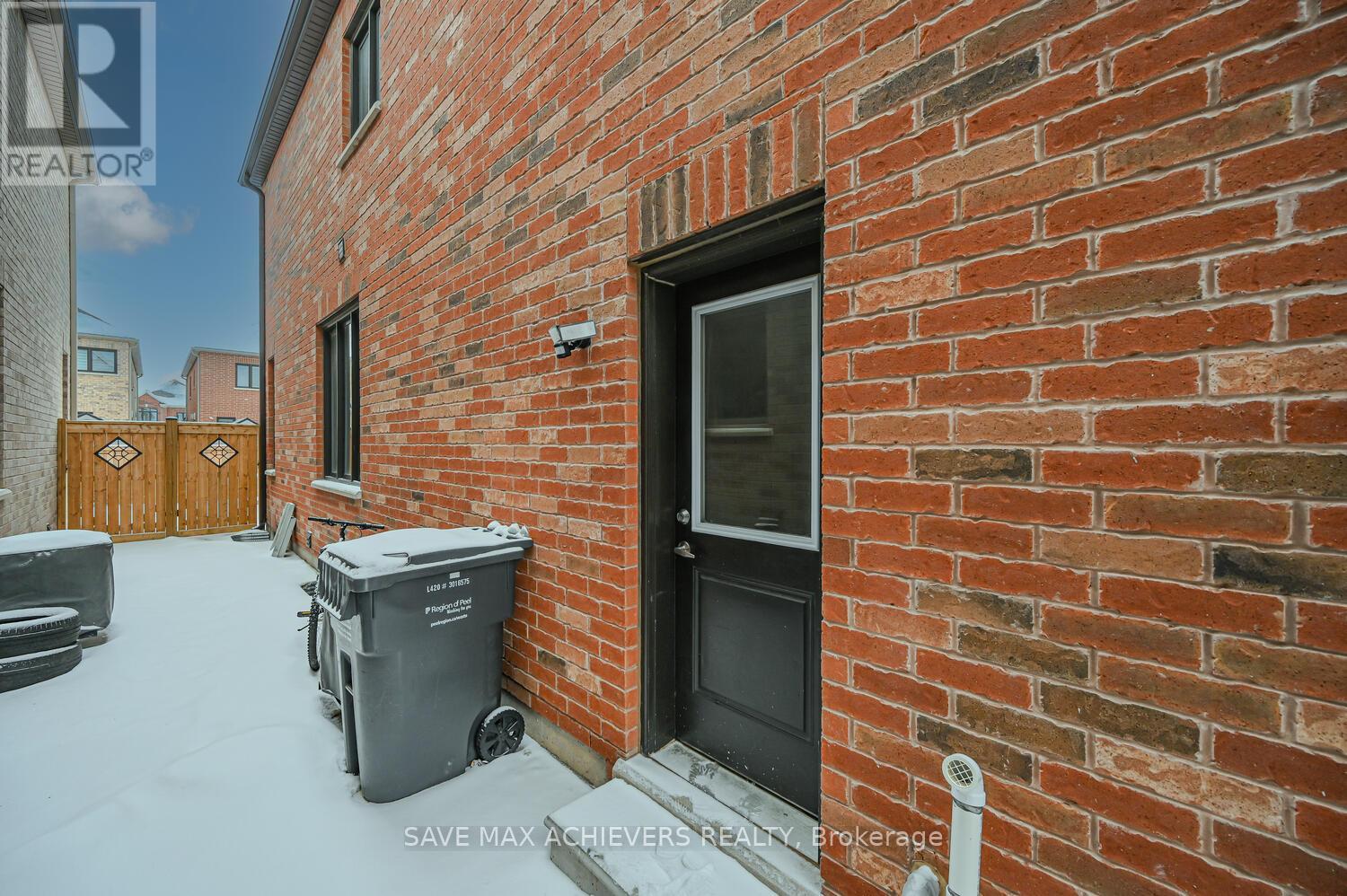 13 Banner Elk Street, Brampton (Bram West), Ontario  L6Y 6J6 - Photo 40 - W12180716