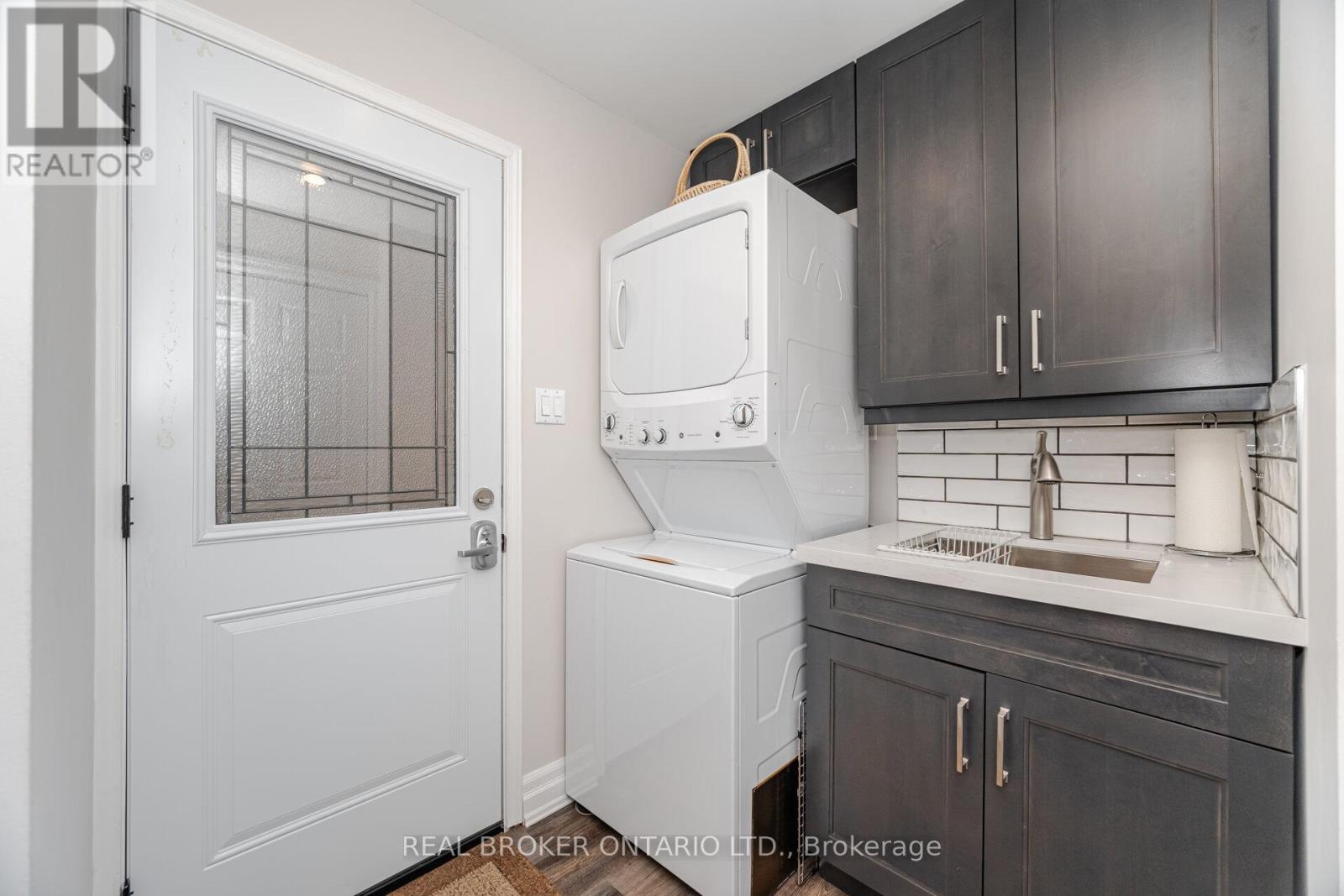 28 Lacewood Crescent, Brampton, Ontario  L6S 3K4 - Photo 25 - W12180720