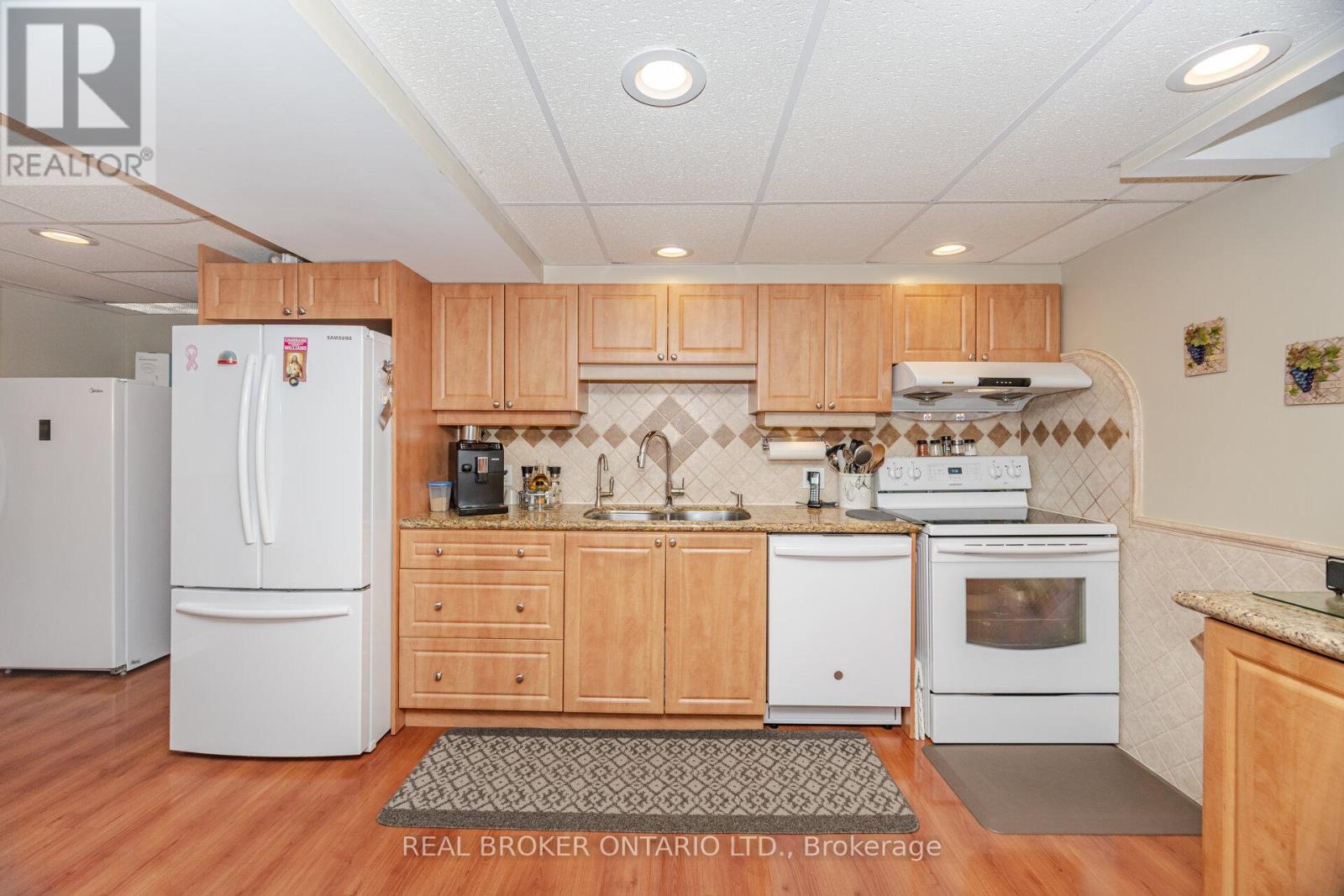 28 Lacewood Crescent, Brampton, Ontario  L6S 3K4 - Photo 38 - W12180720