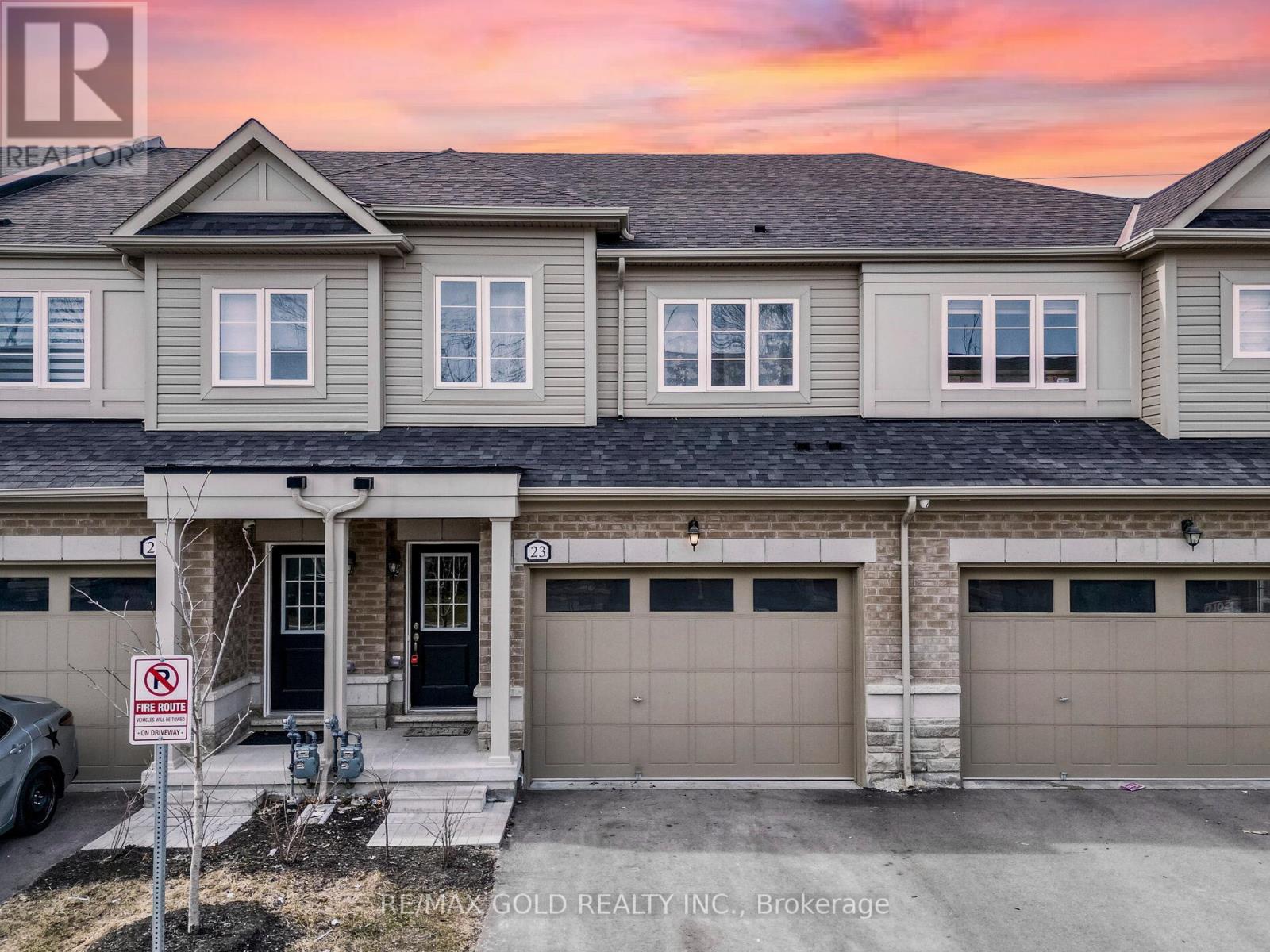 23 BRIXHAM LANE, Brampton, Ontario