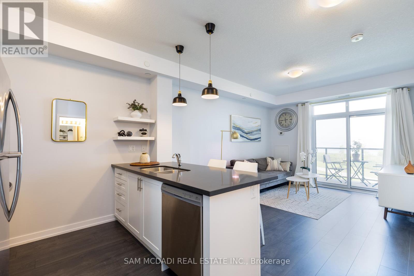 Property at 207 - 101 SHOREVIEW PLACE image 3