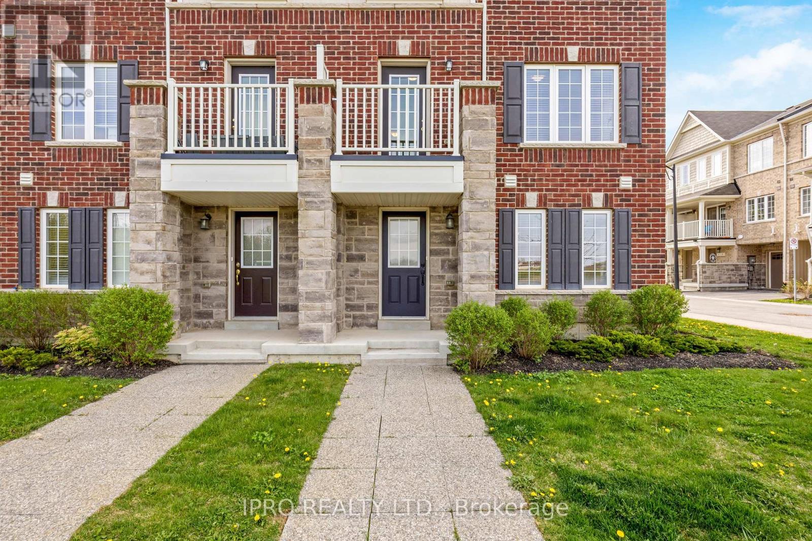 5 - 88 Decorso Drive, Guelph (Kortright East), Ontario  N1L 0A1 - Photo 2 - X12180706
