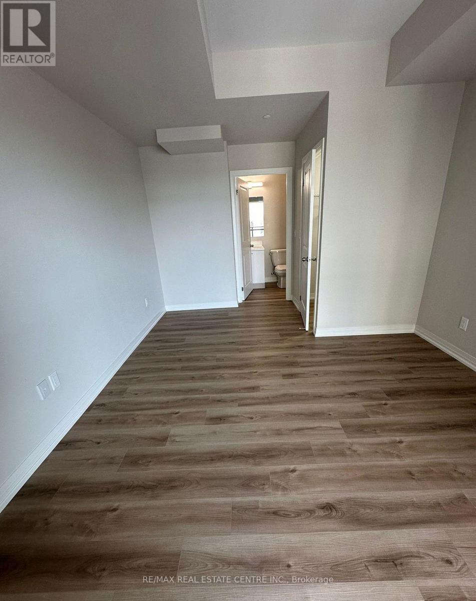 Lp08 - 50 Herrick Avenue, St. Catharines, Ontario  L2P 2T9 - Photo 5 - X12180760