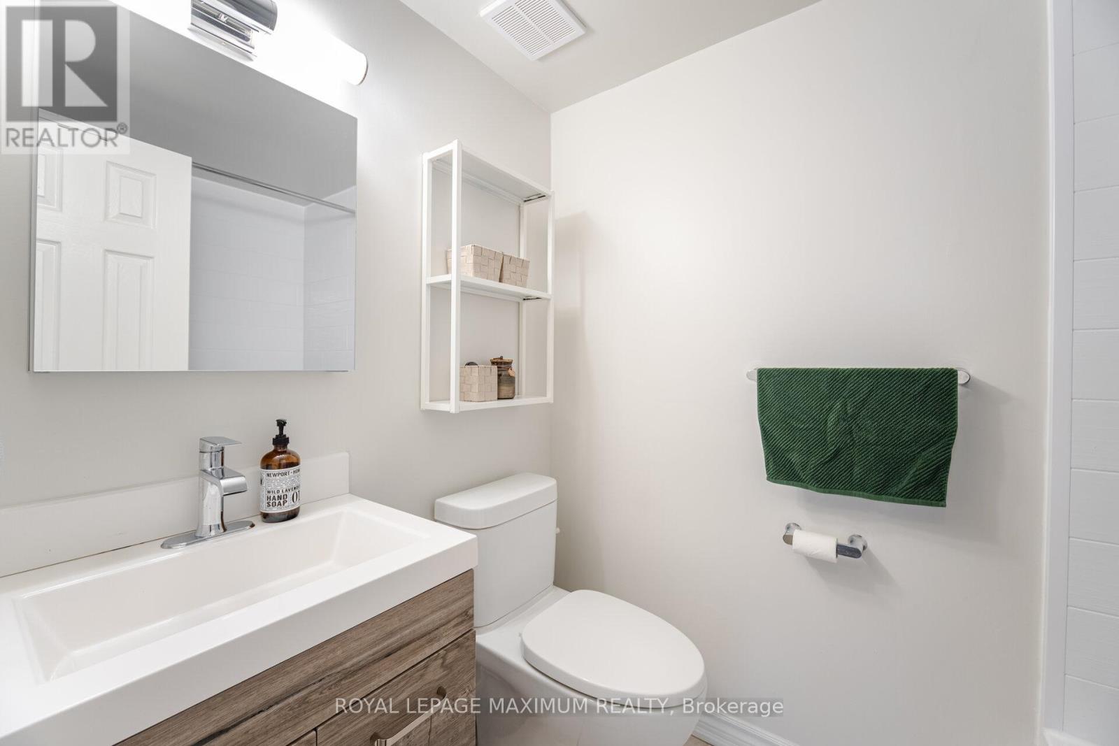 46 - 760 Lawrence Avenue W, Toronto, Ontario  M6A 3E7 - Photo 19 - W12167061