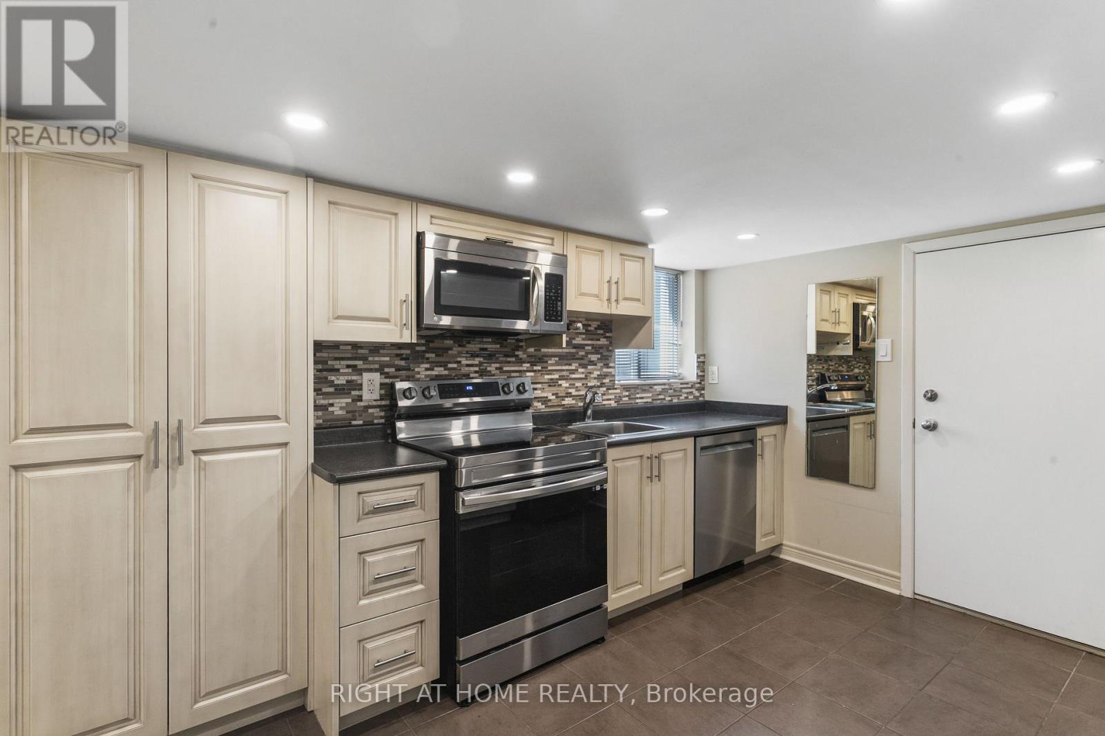 Basement - 1042 St Clarens Avenue, Toronto, Ontario M6H 3X7 - Photo 3 - W12143158
