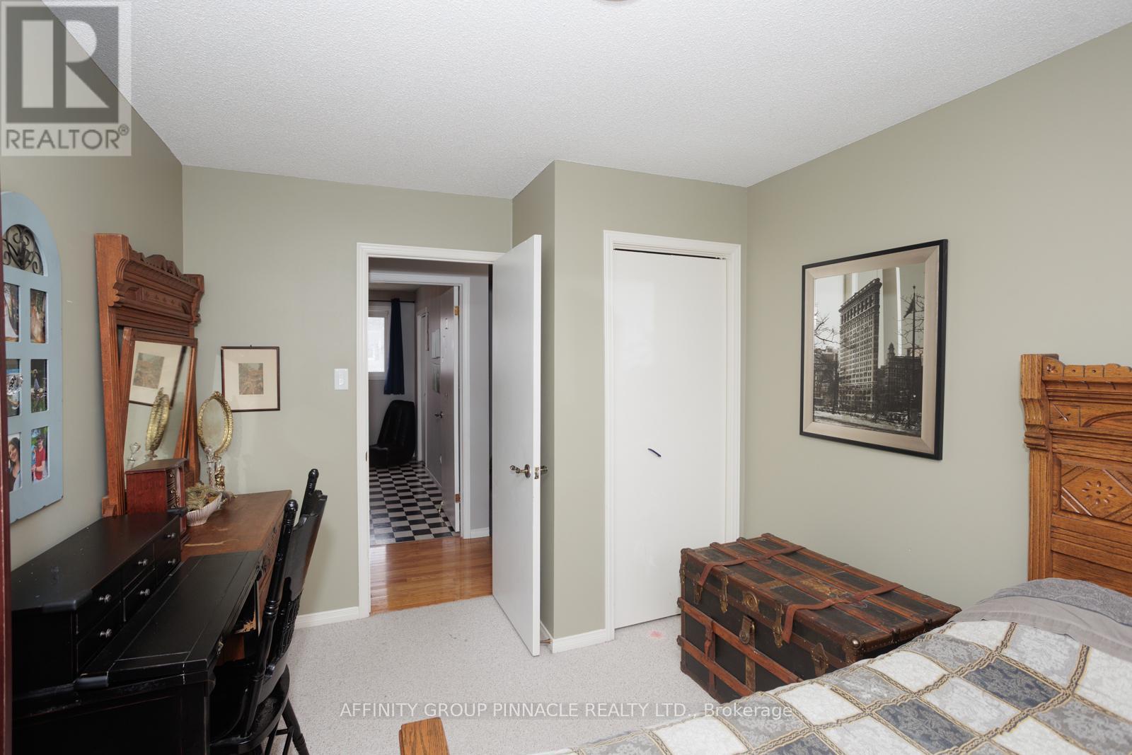21 Mcdonagh Drive, Kawartha Lakes, Ontario  K9V 5A9 - Photo 25 - X12134541