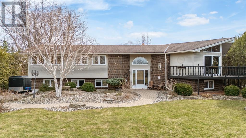 4307 BLUEPOINT DRIVE, Plympton-Wyoming, Ontario