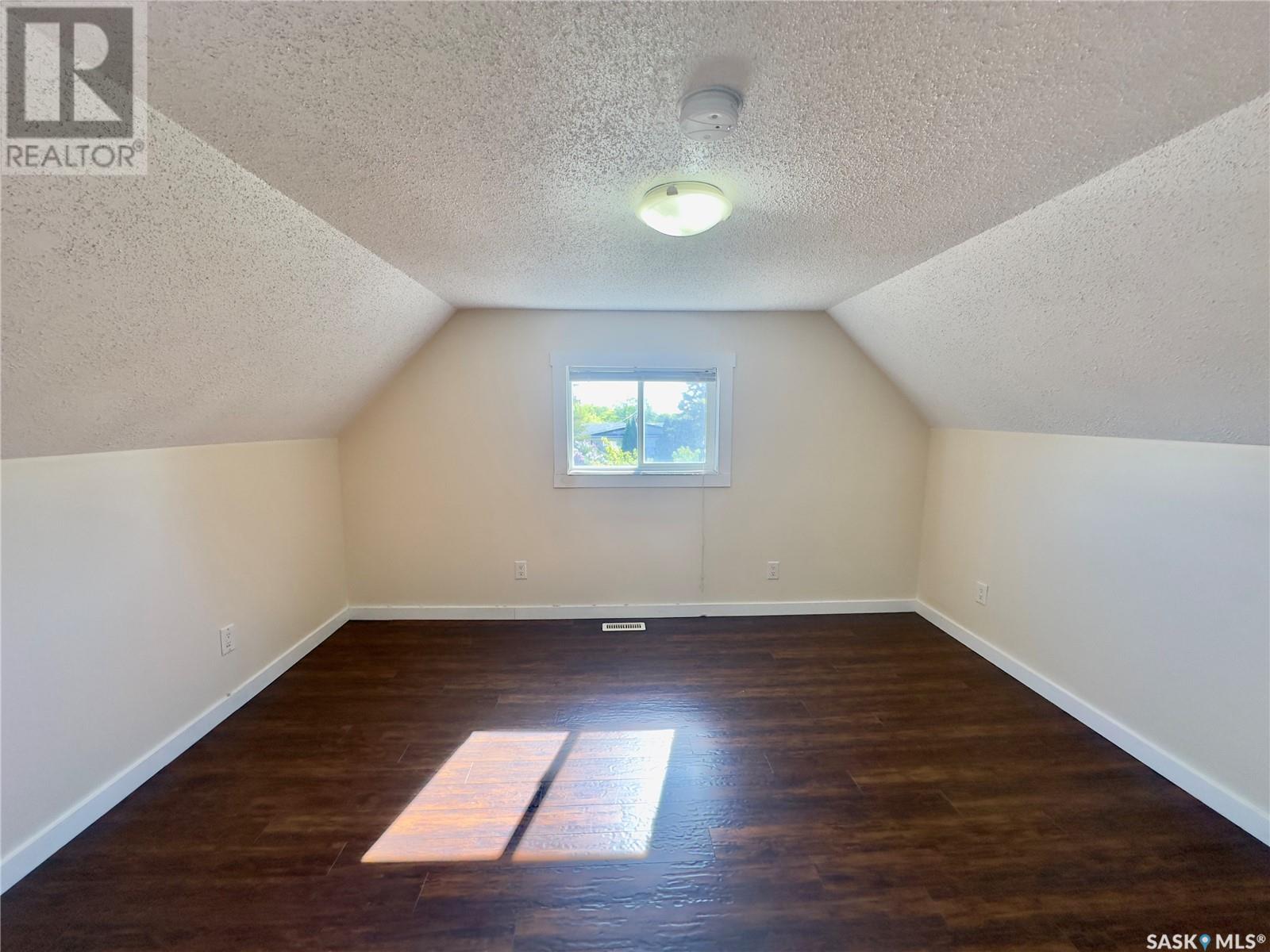 544 Osler Street, Regina, Saskatchewan  S4R 1W1 - Photo 11 - SK007514
