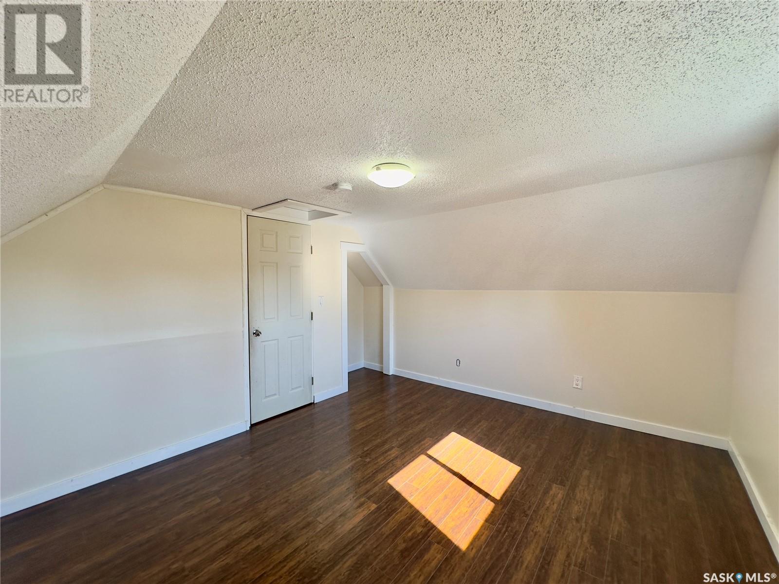 544 Osler Street, Regina, Saskatchewan  S4R 1W1 - Photo 14 - SK007514