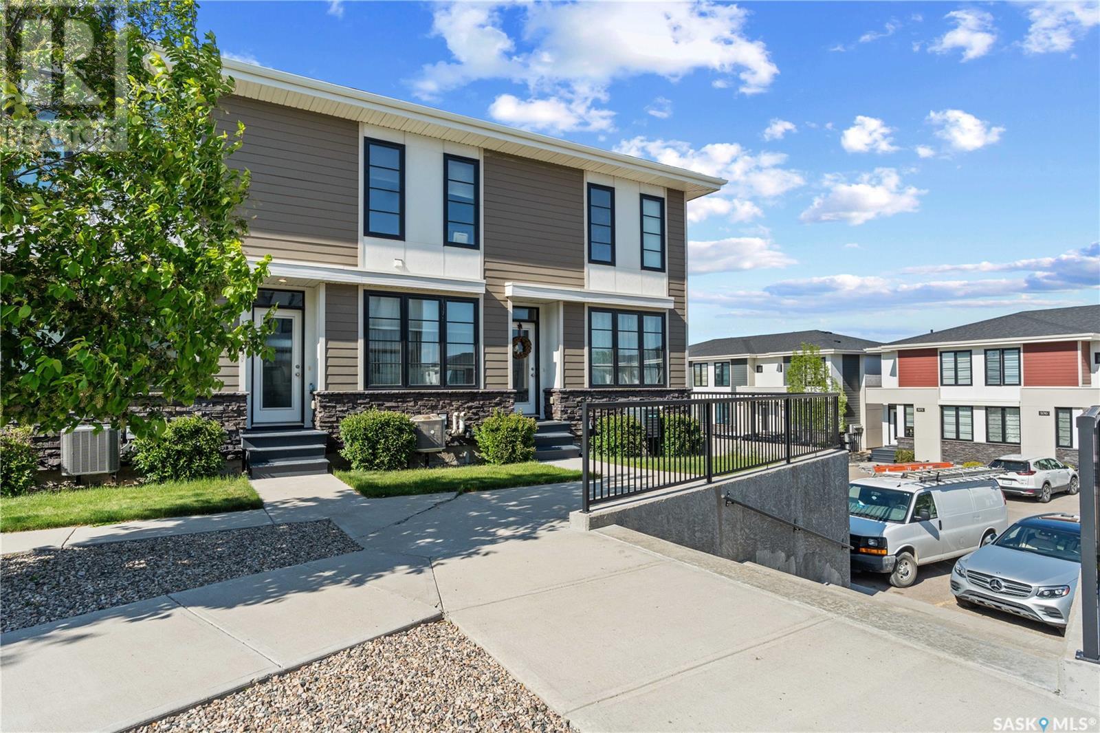 209 3229 Elgaard Drive, Regina, Saskatchewan  S4X 0L2 - Photo 2 - SK007510