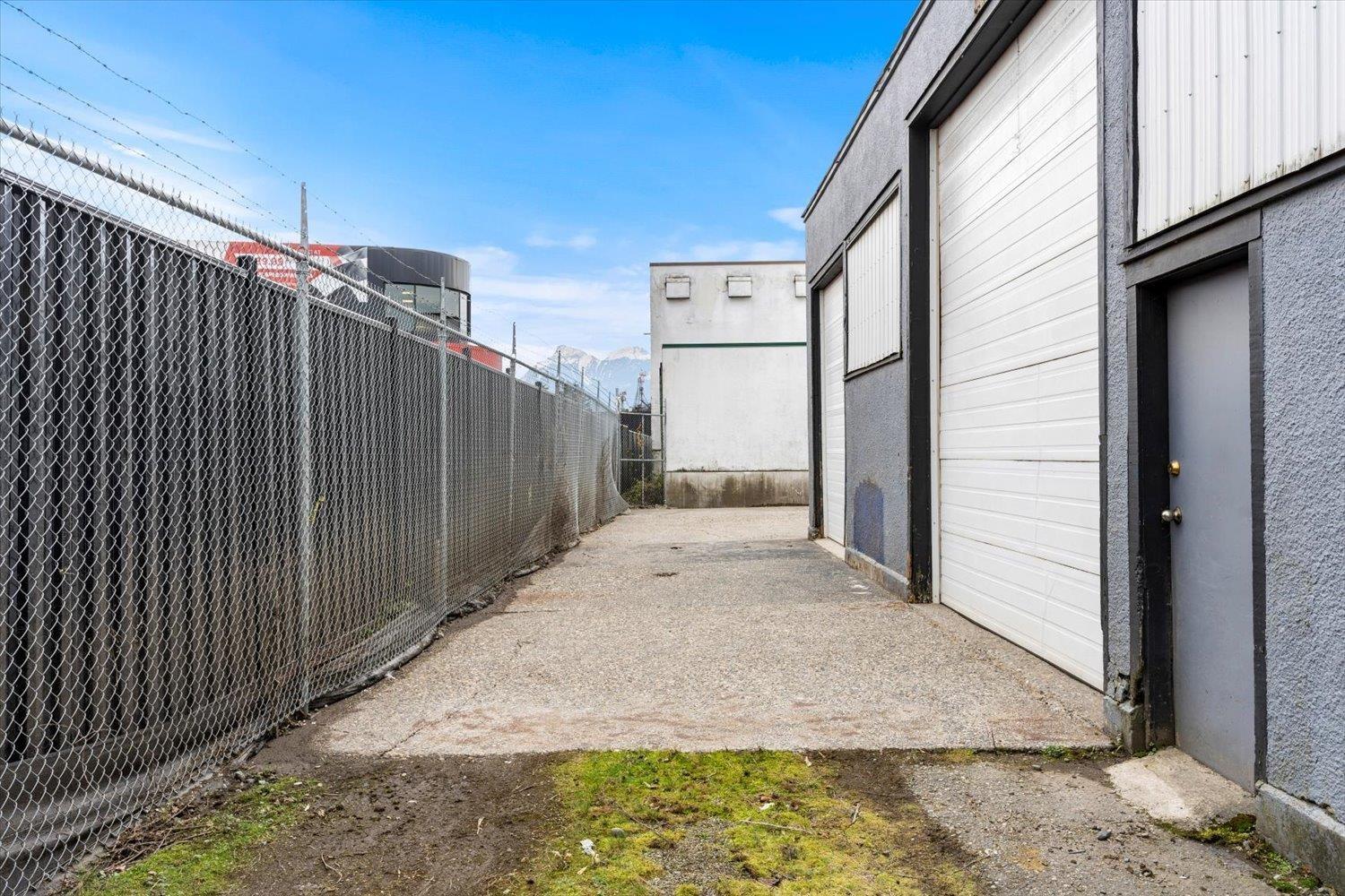 8896 Young Road, Chilliwack Proper South, Chilliwack, British Columbia  V2P 4P5 - Photo 21 - C8068557
