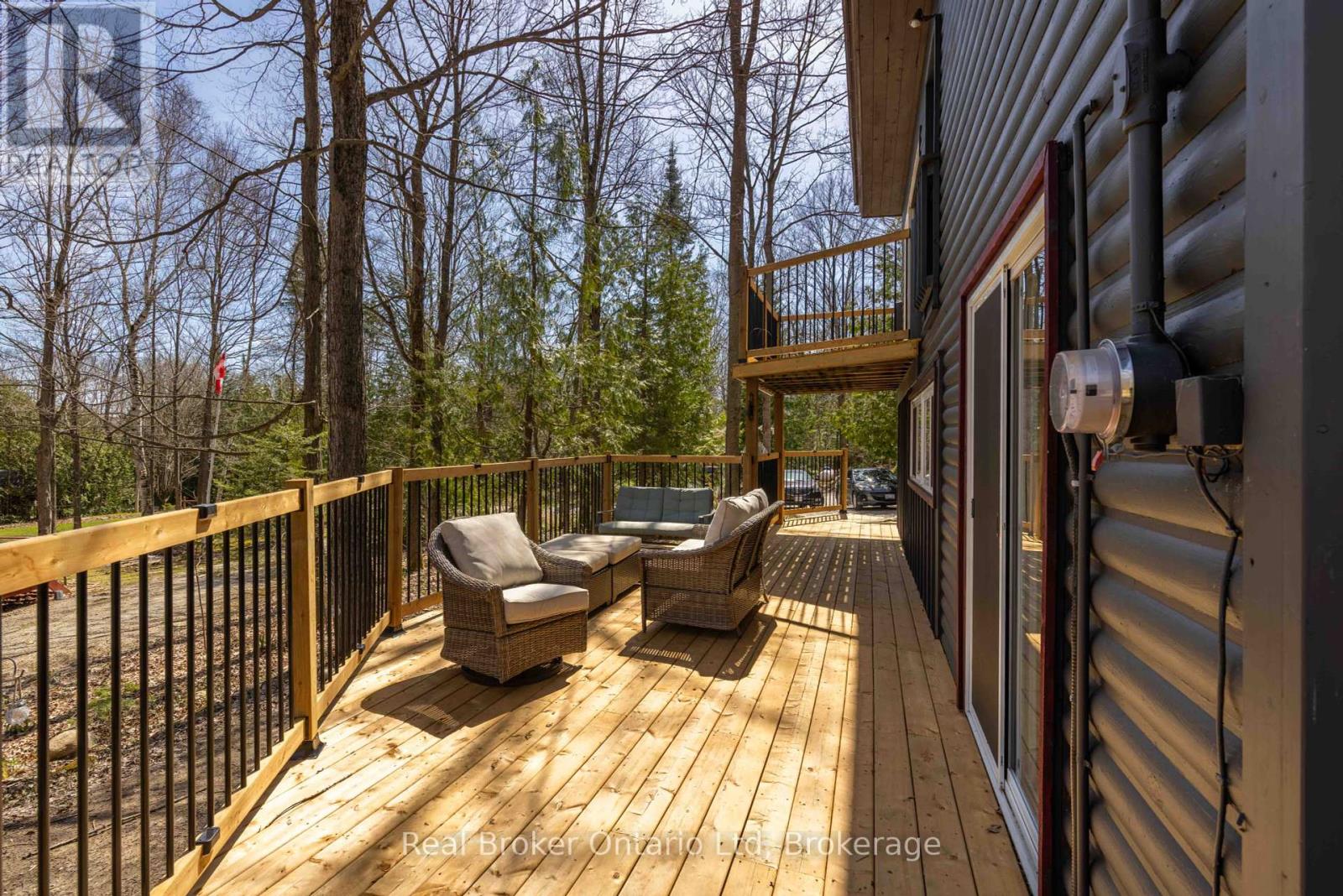 12 7th Avenue, South Bruce Peninsula, Ontario  N0H 2T0 - Photo 4 - X12111849