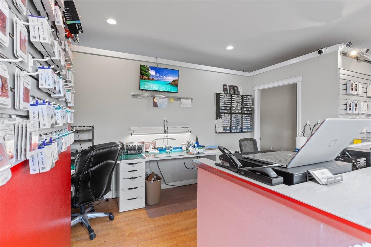 6240 Unsworth Road, Sardis South, Chilliwack, British Columbia  V2R 4P5 - Photo 6 - C8068635