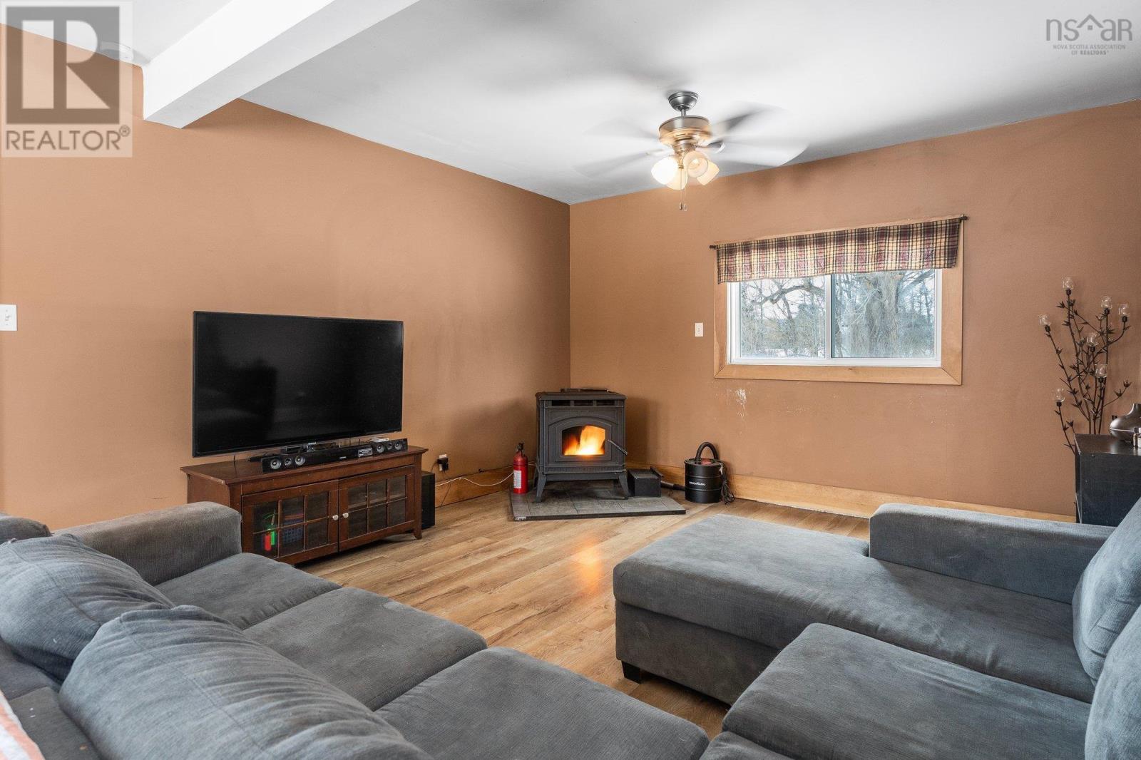 5557 Highway 1 Highway, Granville Centre, Nova Scotia  B0S 1A0 - Photo 11 - 202503121