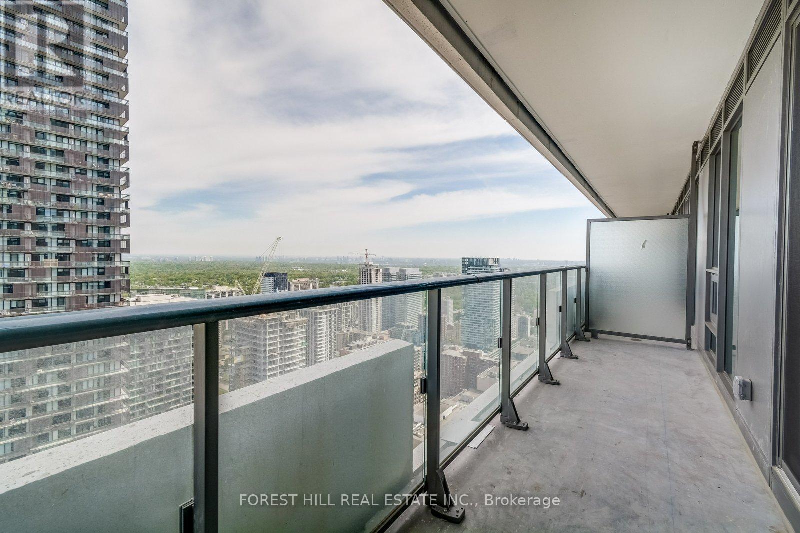 5210 - 2221 Yonge Street, Toronto (Mount Pleasant West), Ontario  M4S 2B4 - Photo 24 - C12180807
