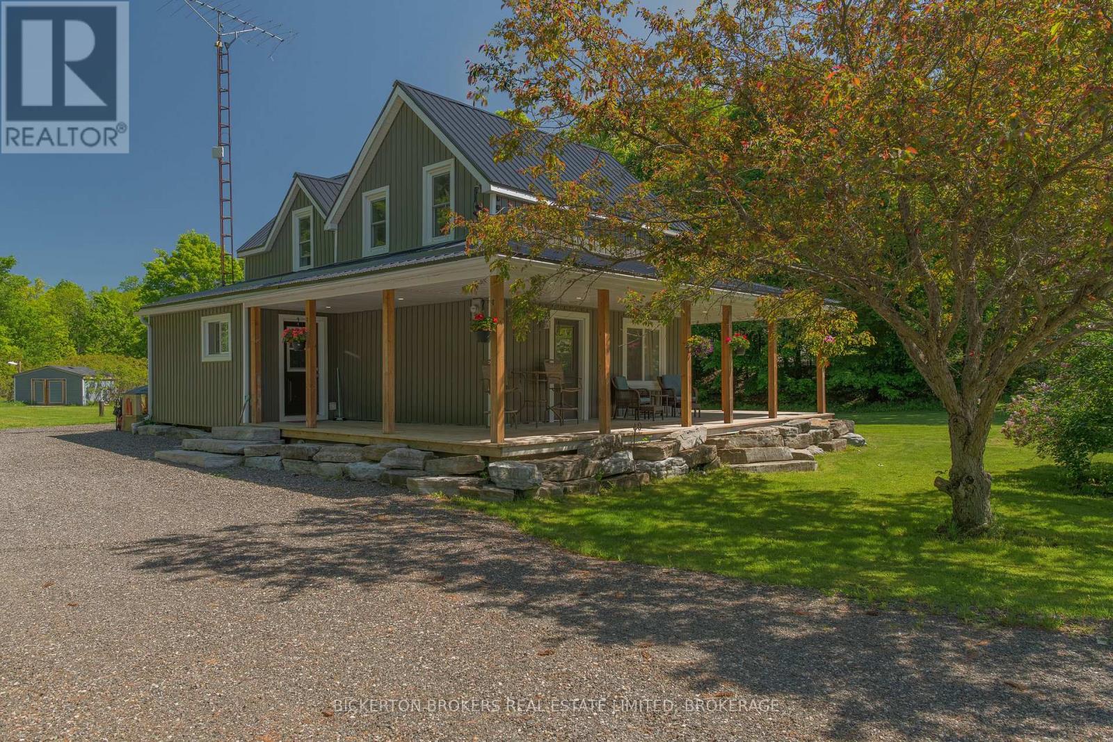 982 Burnt Hills Road, Frontenac (Frontenac South), Ontario  K0H 2N0 - Photo 2 - X12180888