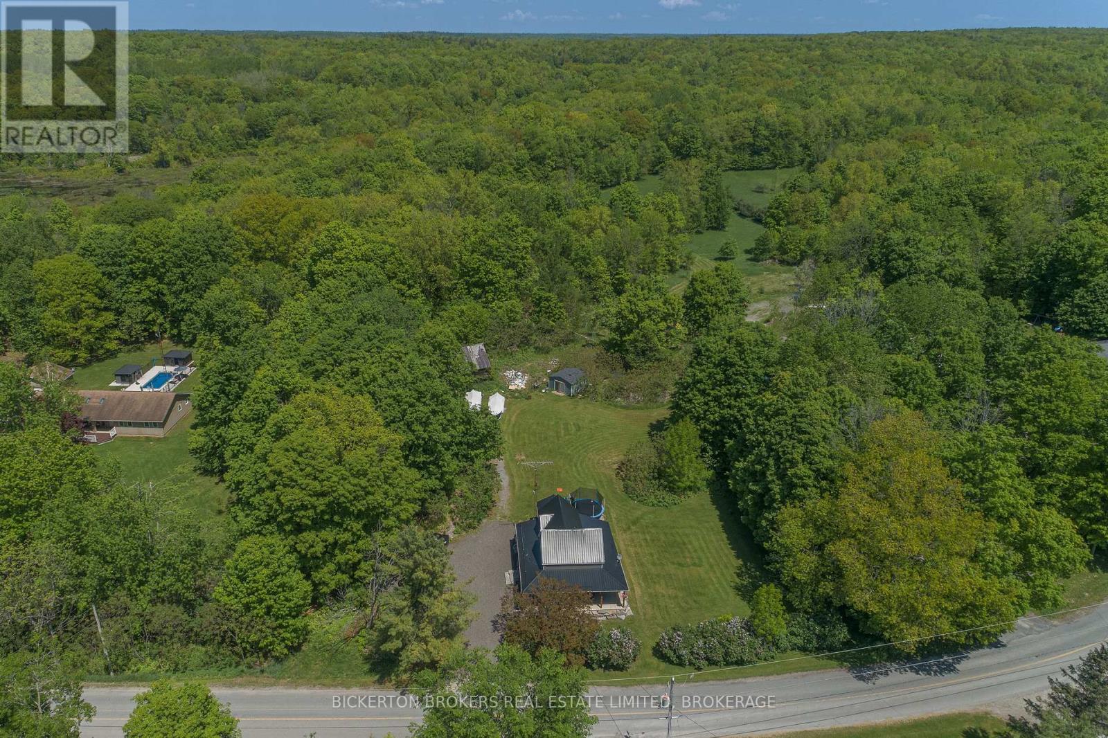 982 Burnt Hills Road, Frontenac, Ontario  K0H 2N0 - Photo 6 - X12180888