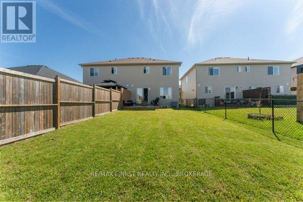 102 Kanvers Way, Greater Napanee, Ontario  K7R 3X6 - Photo 35 - X12180892