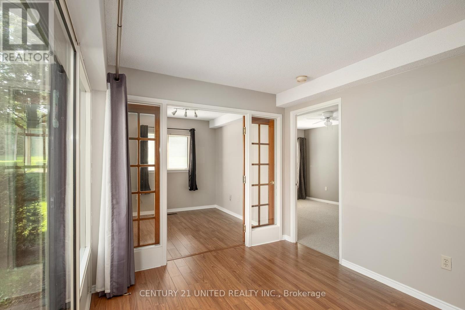102 - 921 Armour Road, Peterborough East, Ontario  K9H 7K5 - Photo 14 - X12180881