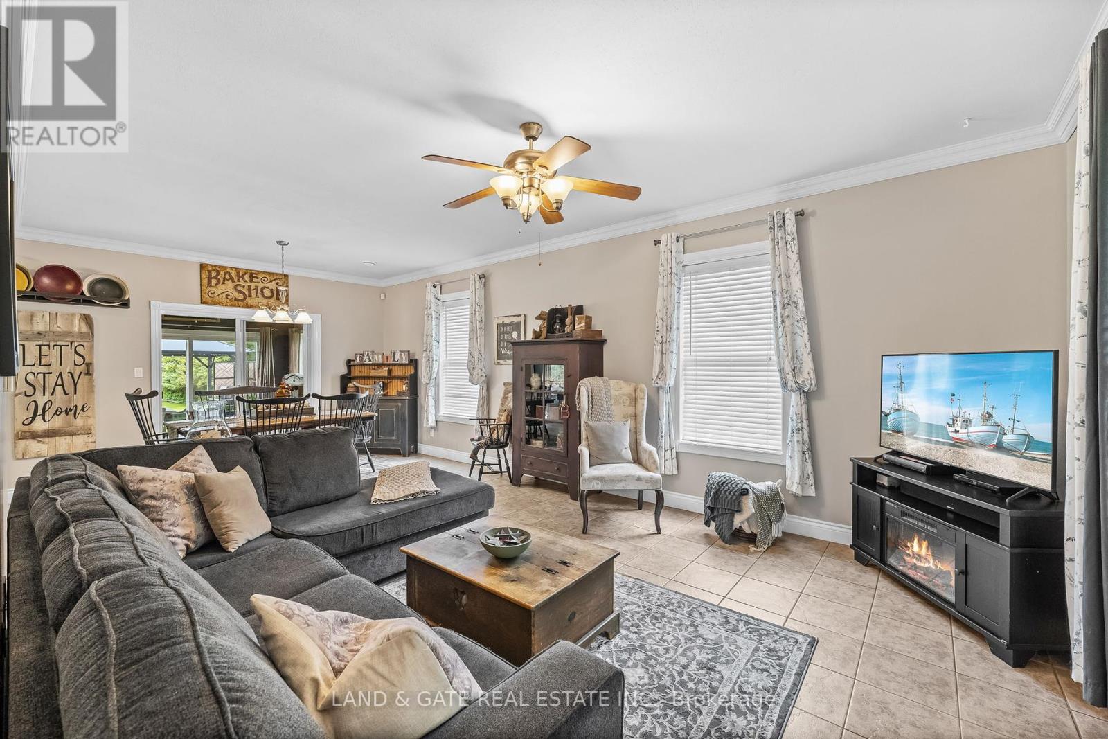 184 Harbard Road W, Prince Edward County, Ontario  K0K 1L0 - Photo 14 - X12180907