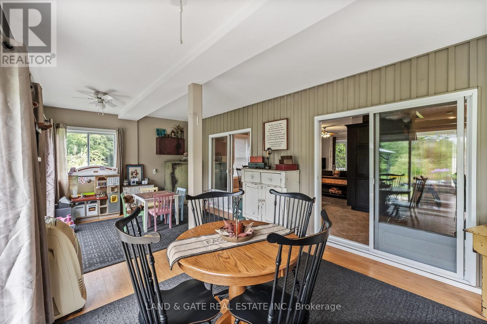 184 Harbard Road W, Prince Edward County, Ontario  K0K 1L0 - Photo 27 - X12180907