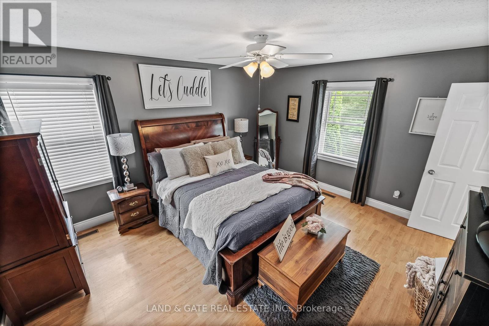 184 Harbard Road W, Prince Edward County, Ontario  K0K 1L0 - Photo 35 - X12180907