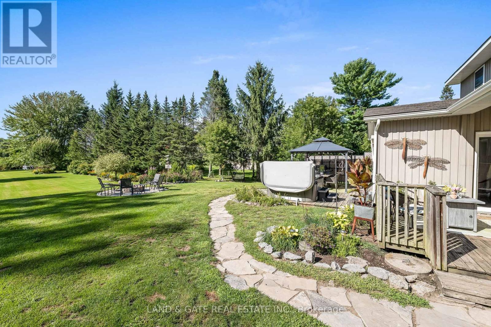 184 Harbard Road W, Prince Edward County, Ontario  K0K 1L0 - Photo 43 - X12180907