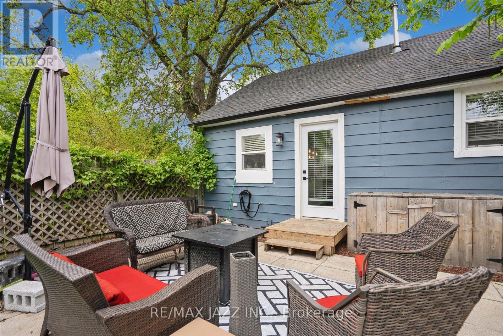 390 Front Street, Quinte West, Ontario  K8V 4P8 - Photo 26 - X12181031