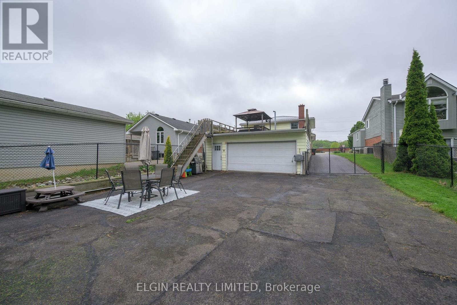 365 Carlow Road, Central Elgin, Ontario  N5L 1B6 - Photo 14 - X12181015