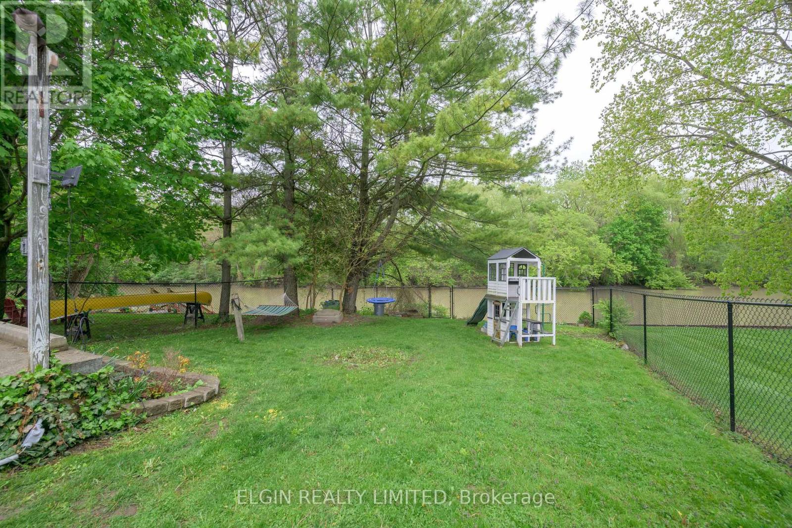 365 Carlow Road, Central Elgin, Ontario  N5L 1B6 - Photo 16 - X12181015
