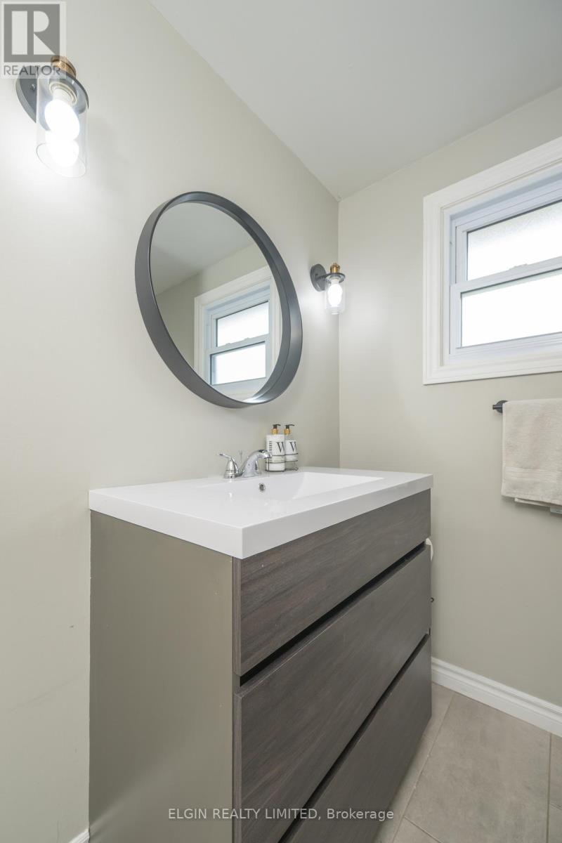 365 Carlow Road, Central Elgin, Ontario  N5L 1B6 - Photo 38 - X12181015