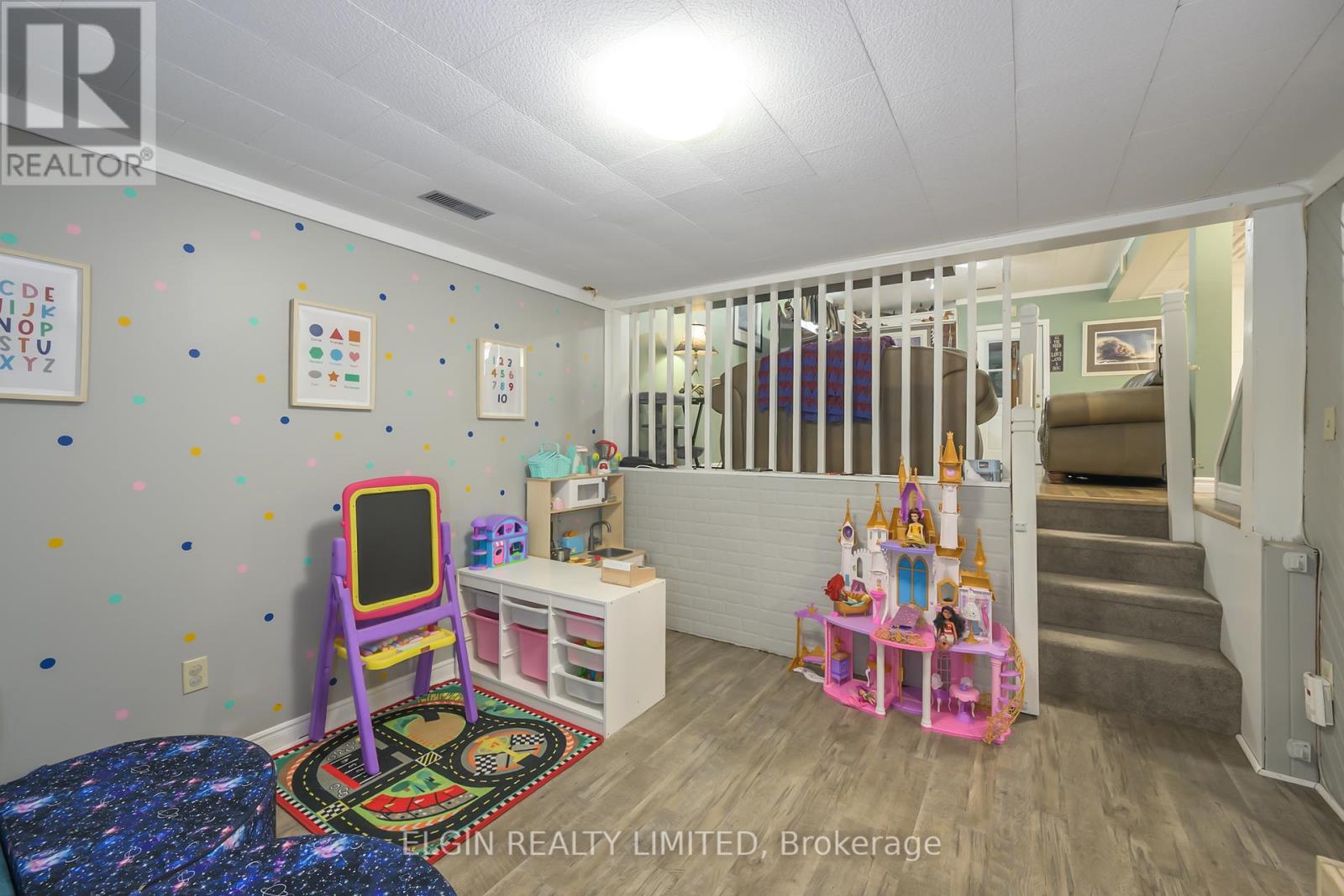 365 Carlow Road, Central Elgin, Ontario  N5L 1B6 - Photo 46 - X12181015