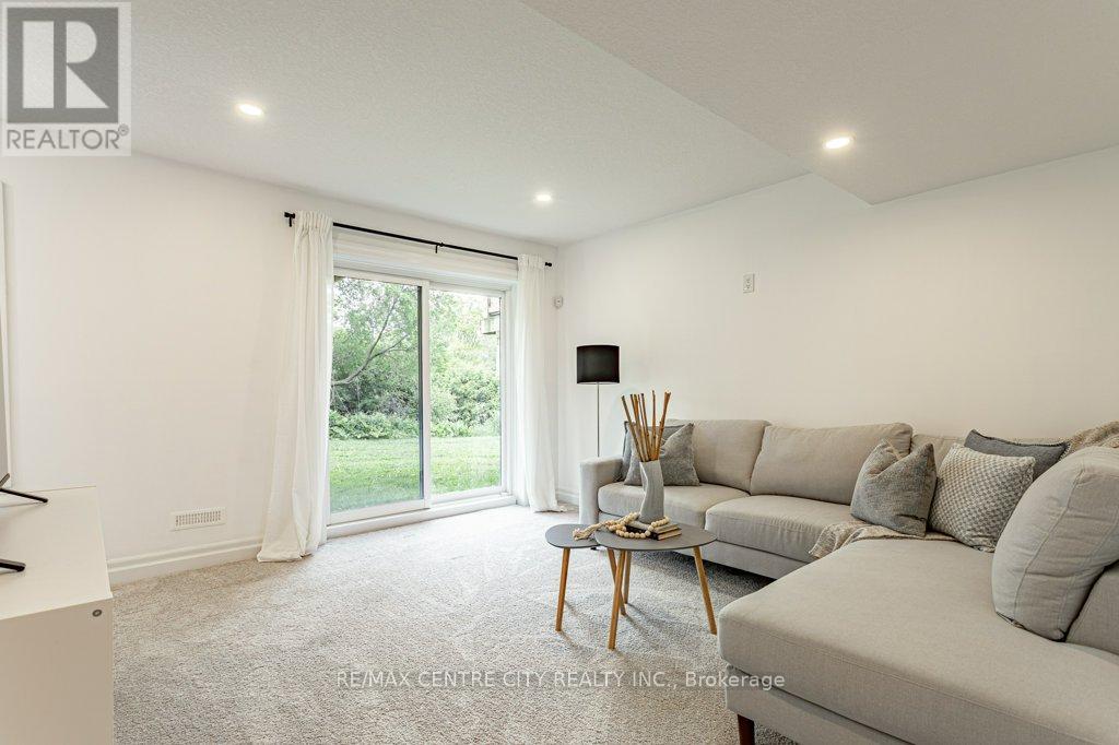 12 - 555 Sunningdale Road E, London North, Ontario  N5X 4B3 - Photo 29 - X12181037