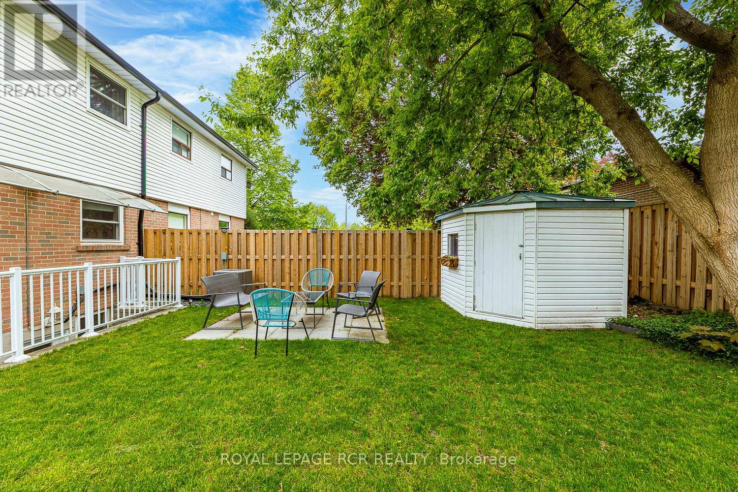 134 Cultra Square, Toronto (West Hill), Ontario  M1E 2E3 - Photo 37 - E12180845