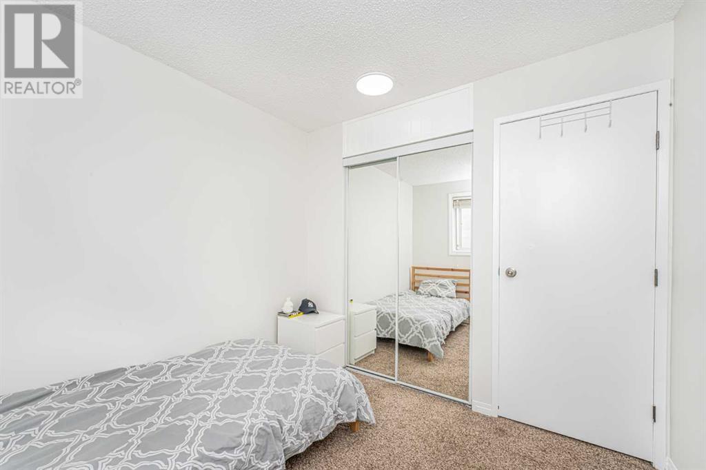 369 Falshire Drive Ne, Calgary, Alberta  T3J 1T8 - Photo 21 - A2214281